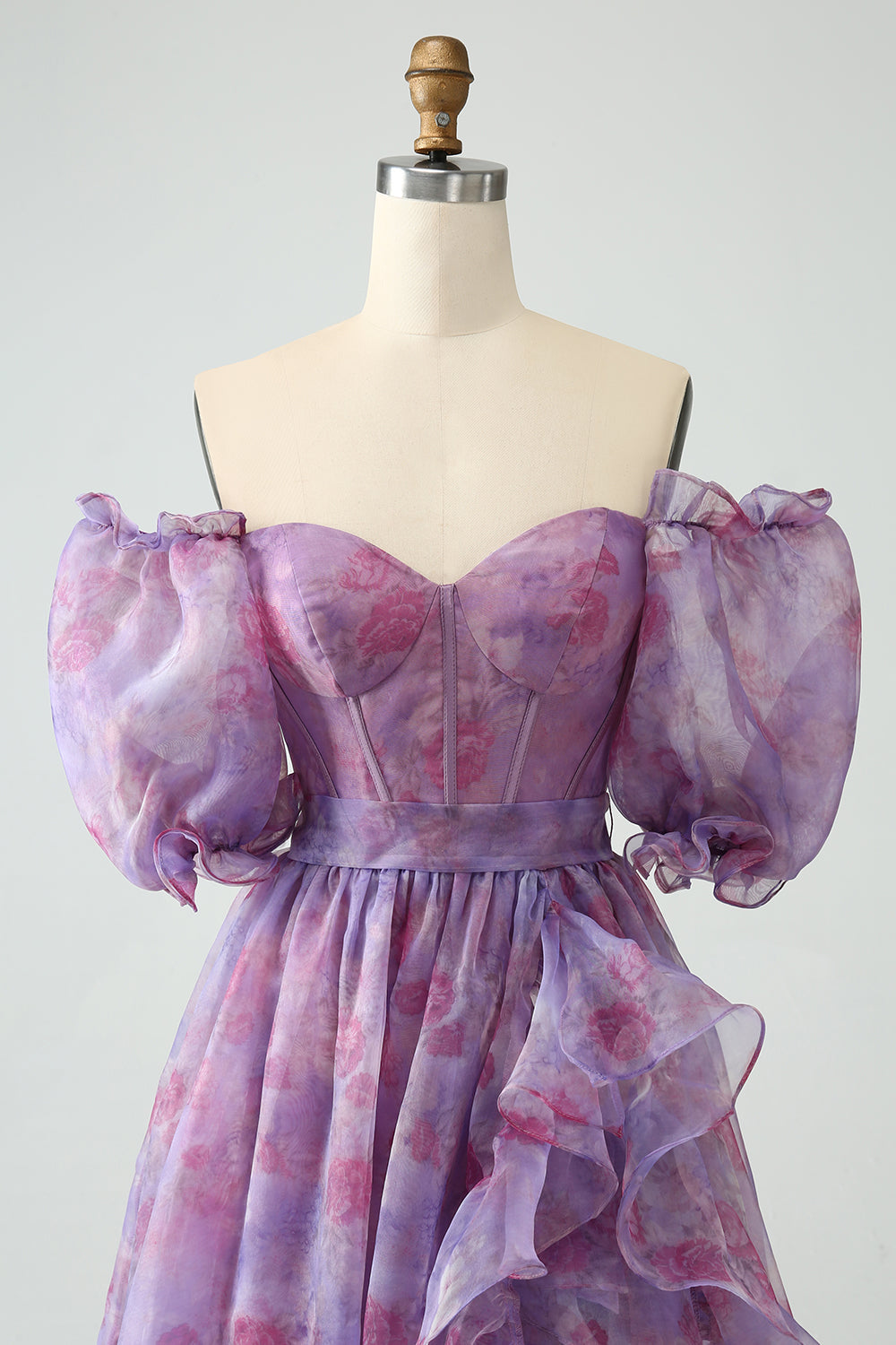 Vestido de fiesta con corsé de cuello cuadrado de una línea púrpura con abertura