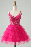 Vestido de cóctel corto con gradas de tul y tirantes finos rosa