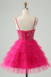 Vestido de cóctel corto con gradas de tul y tirantes finos rosa