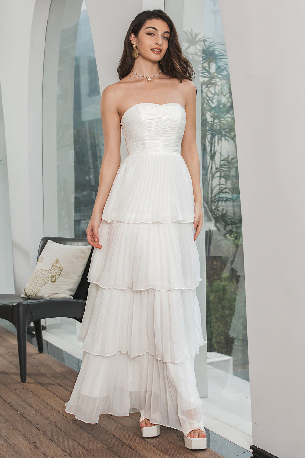 Vestido de fiesta de compromiso blanco plisado simple