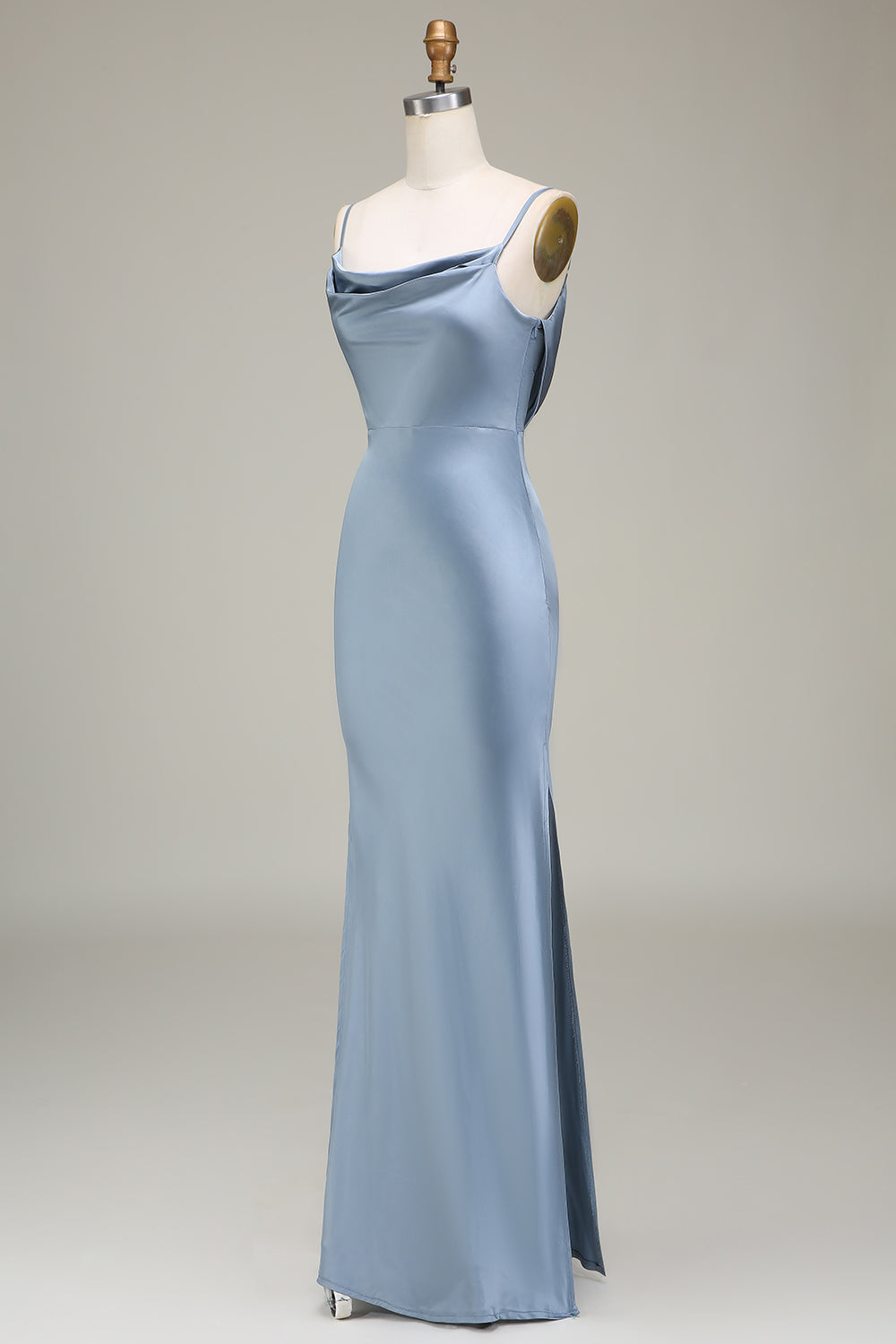 Vestido de dama de honor largo de satén con correas de espagueti de vaina azul polvoriento