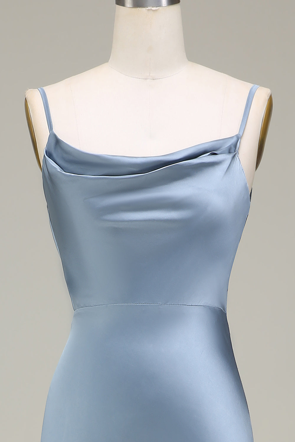 Vestido de dama de honor largo de satén con correas de espagueti de vaina azul polvoriento