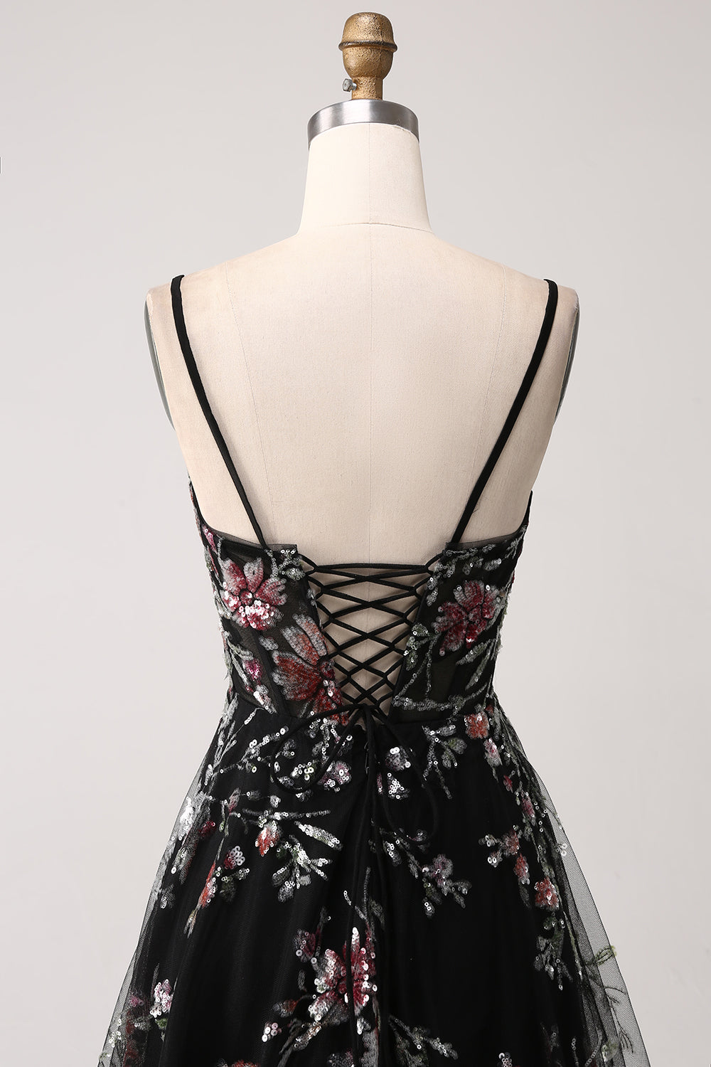 Vestido de fiesta largo largo con lentejuelas de flores de línea A negro