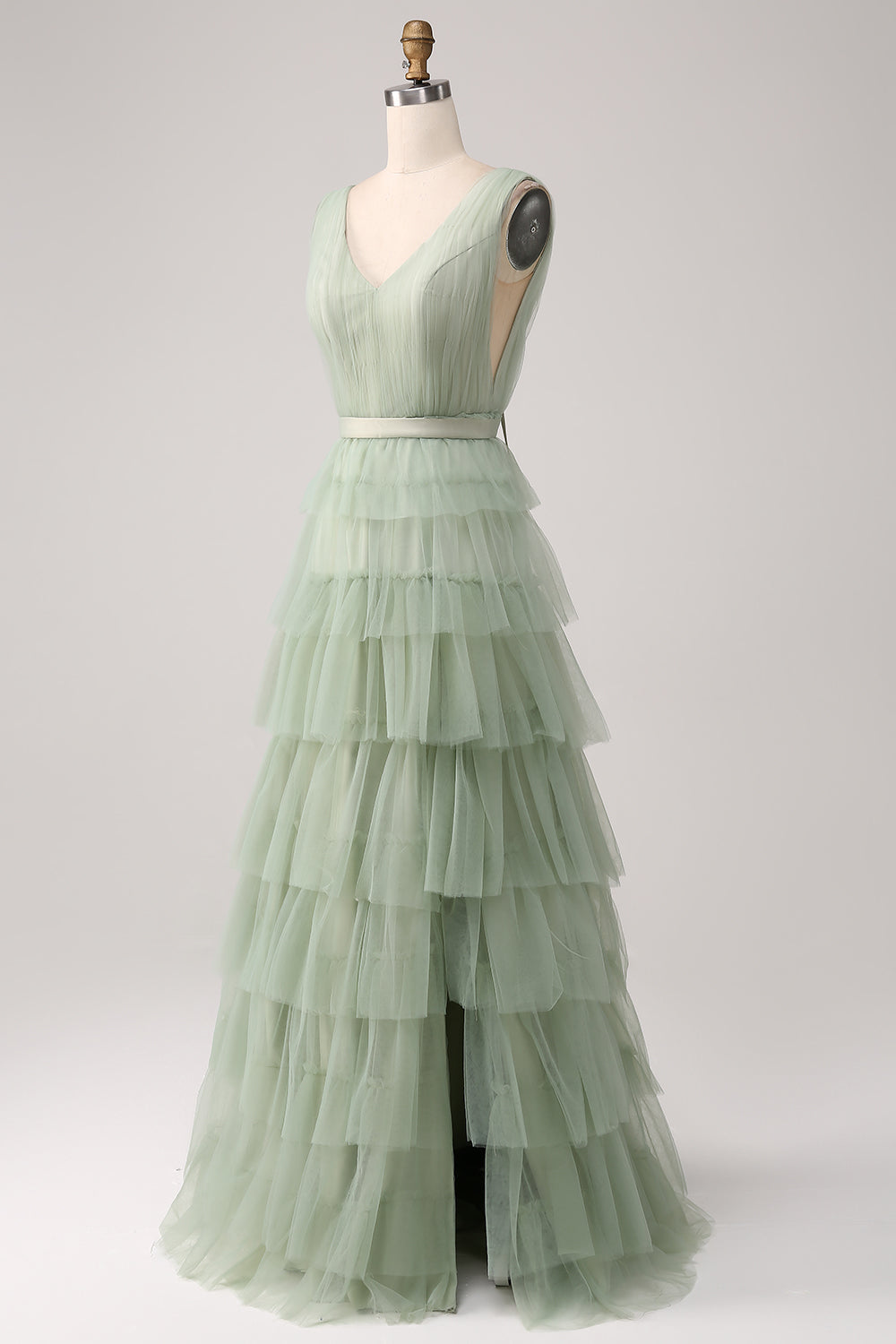 Vestido de fiesta verde plisado escalonado con abertura