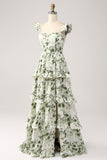 Vestido de fiesta escalonado con volantes florales verdes con abertura