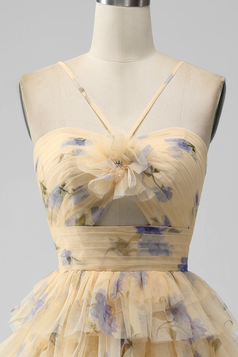 Vestido de regreso a casa corto de tul corto halter de línea amarilla