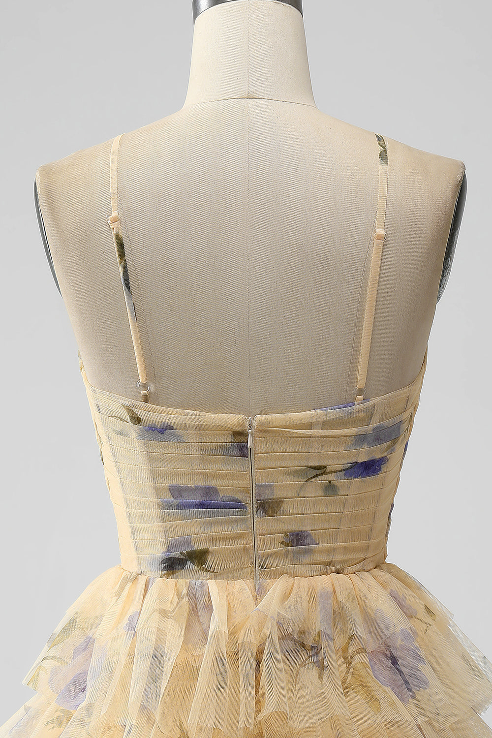 Vestido de regreso a casa corto de tul corto halter de línea amarilla