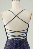 Vestido de cóctel corto ajustado con lentejuelas azul marino brillante y flecos