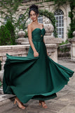 Verde Oscuro Una Línea Novia Plisado Ojo de Cerradura Vestido Largo De Dama De Honor