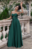 Verde Oscuro Una Línea Novia Plisado Ojo de Cerradura Vestido Largo De Dama De Honor