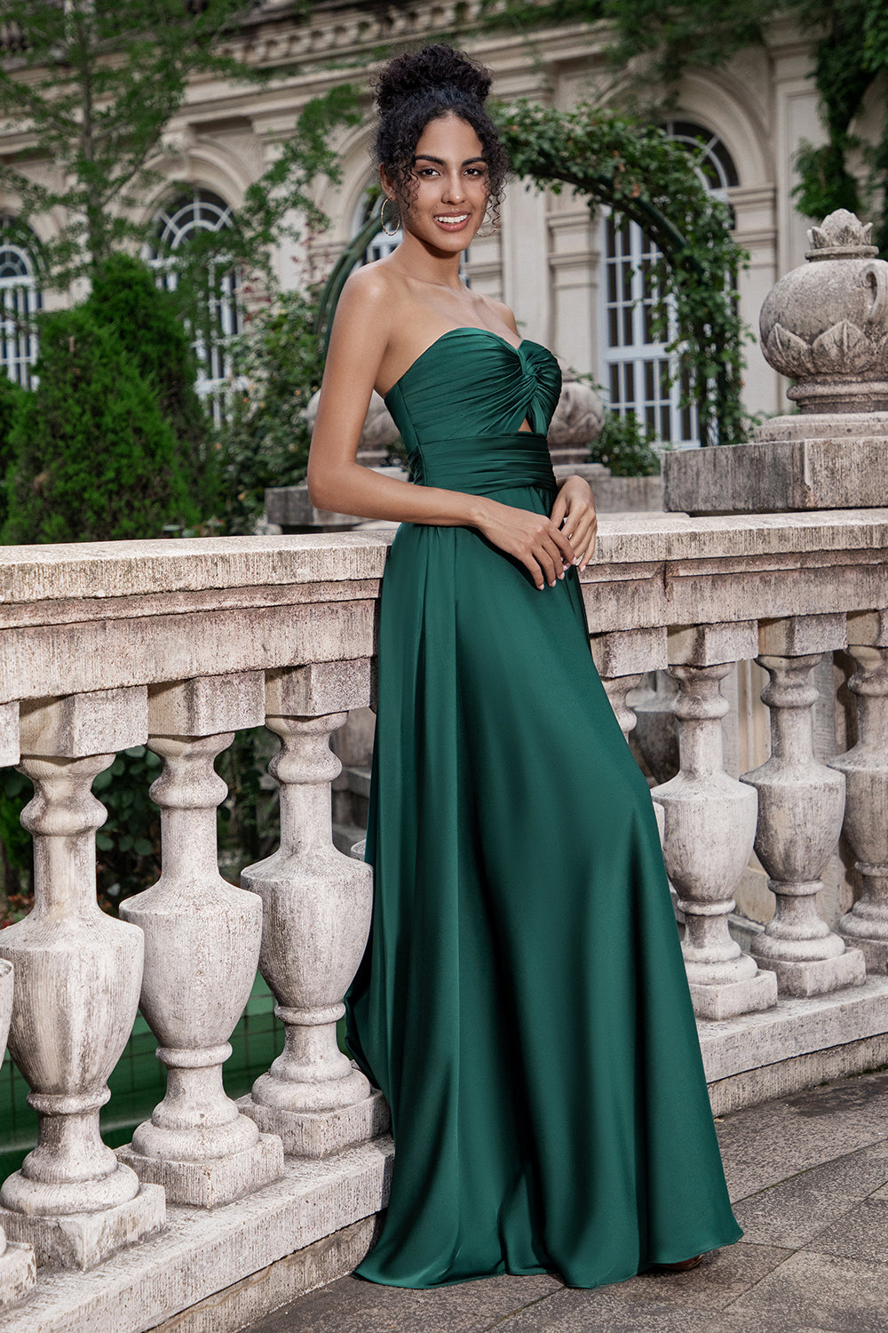 Verde Oscuro Una Línea Novia Plisado Ojo de Cerradura Vestido Largo De Dama De Honor