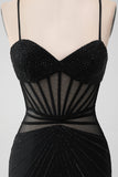 Vestido de regreso a casa con corsé de tirantes finos ajustados negros con abalorios