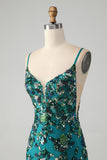 Vestido de cóctel ajustado con lentejuelas y cuentas de color verde oscuro brillante con cordones en la espalda