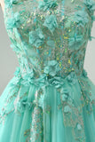 Vestido de fiesta de tul corto con corsé de lentejuelas y apliques en color verde