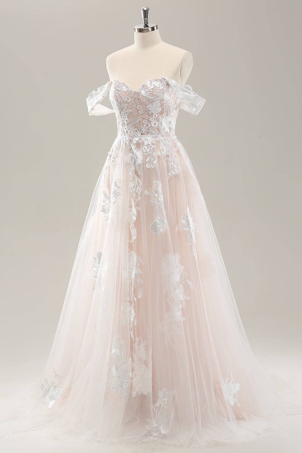 Vestido de novia de tul blanco con hombros descubiertos con encaje de apliques