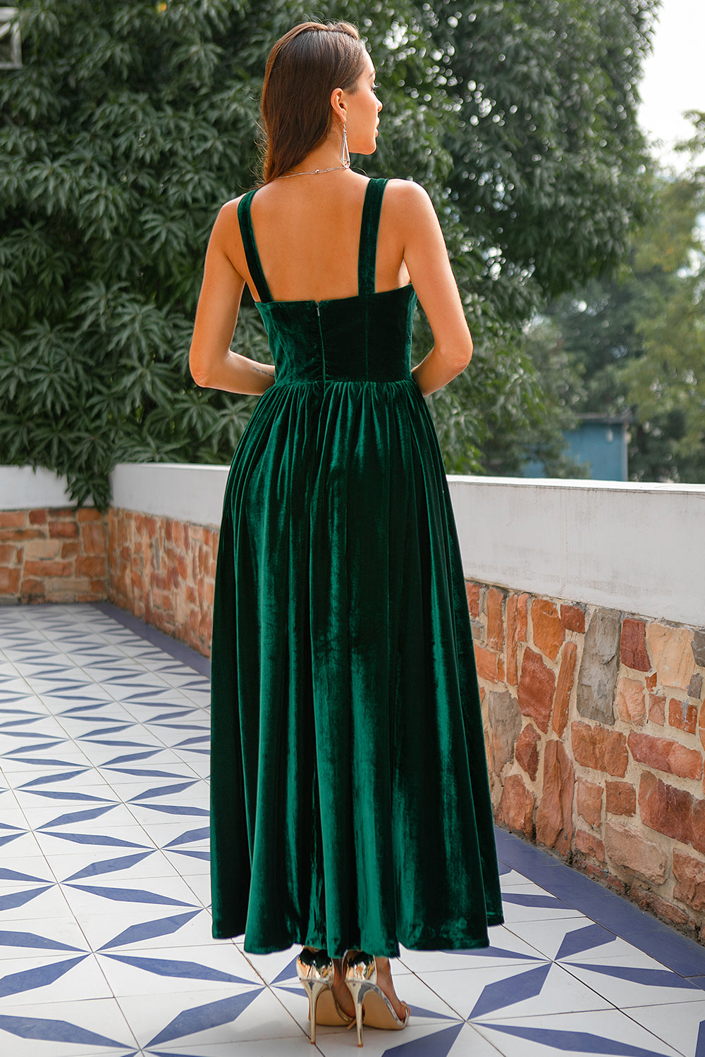 Vestido de terciopelo verde oscuro