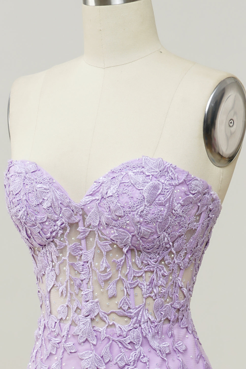 Vestido de fiesta con apliques sirena púrpura