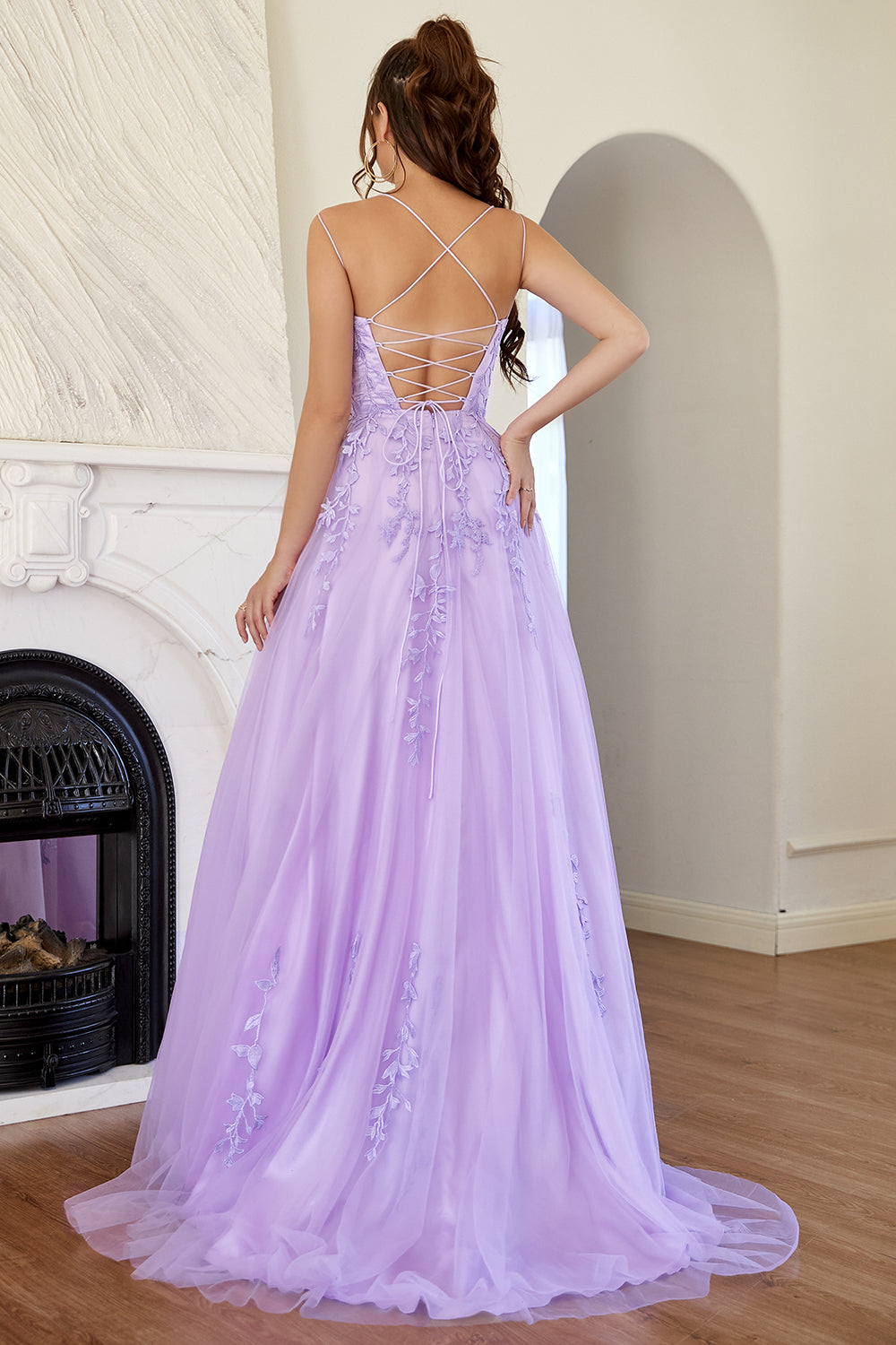 Elegante vestido de fiesta de lavanda de línea A