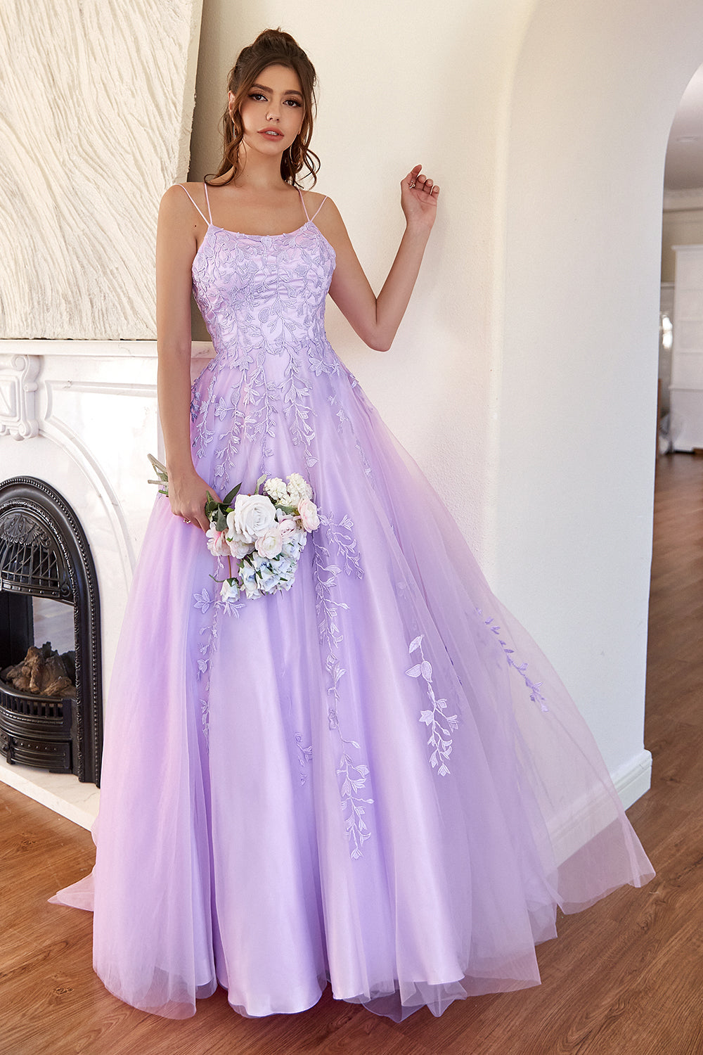Elegante vestido de fiesta de lavanda de línea A
