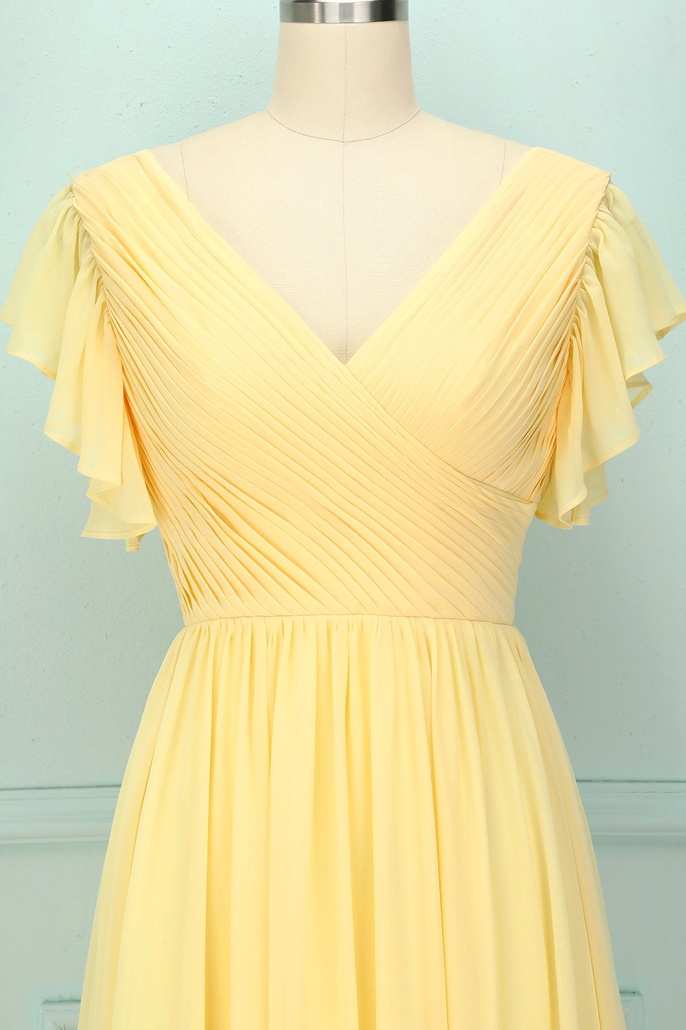 Vestido largo con cuello en v amarillo