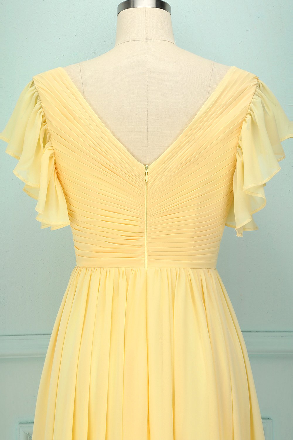 Vestido largo con cuello en v amarillo