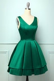 Vestido de cóctel verde satén