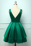 Vestido de cóctel verde satén