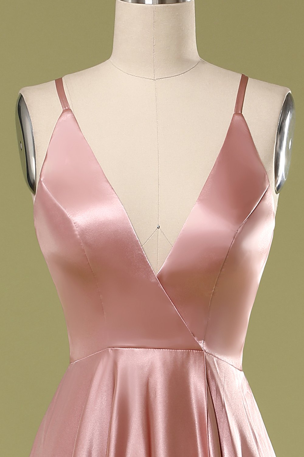 Vestido de fiesta de satén rosa