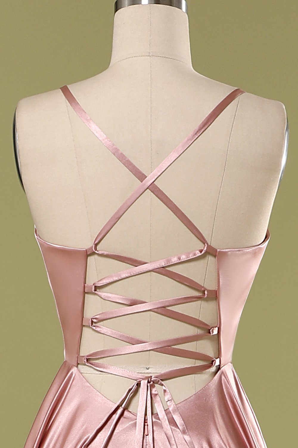 Vestido de fiesta de satén rosa