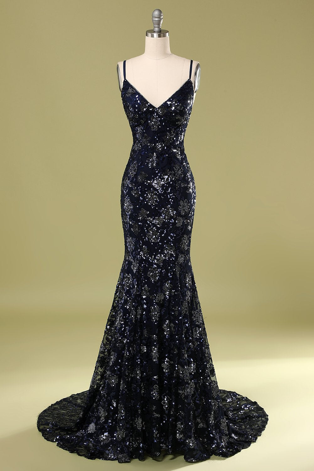 Vestido de noche azul marino con lentejuelas