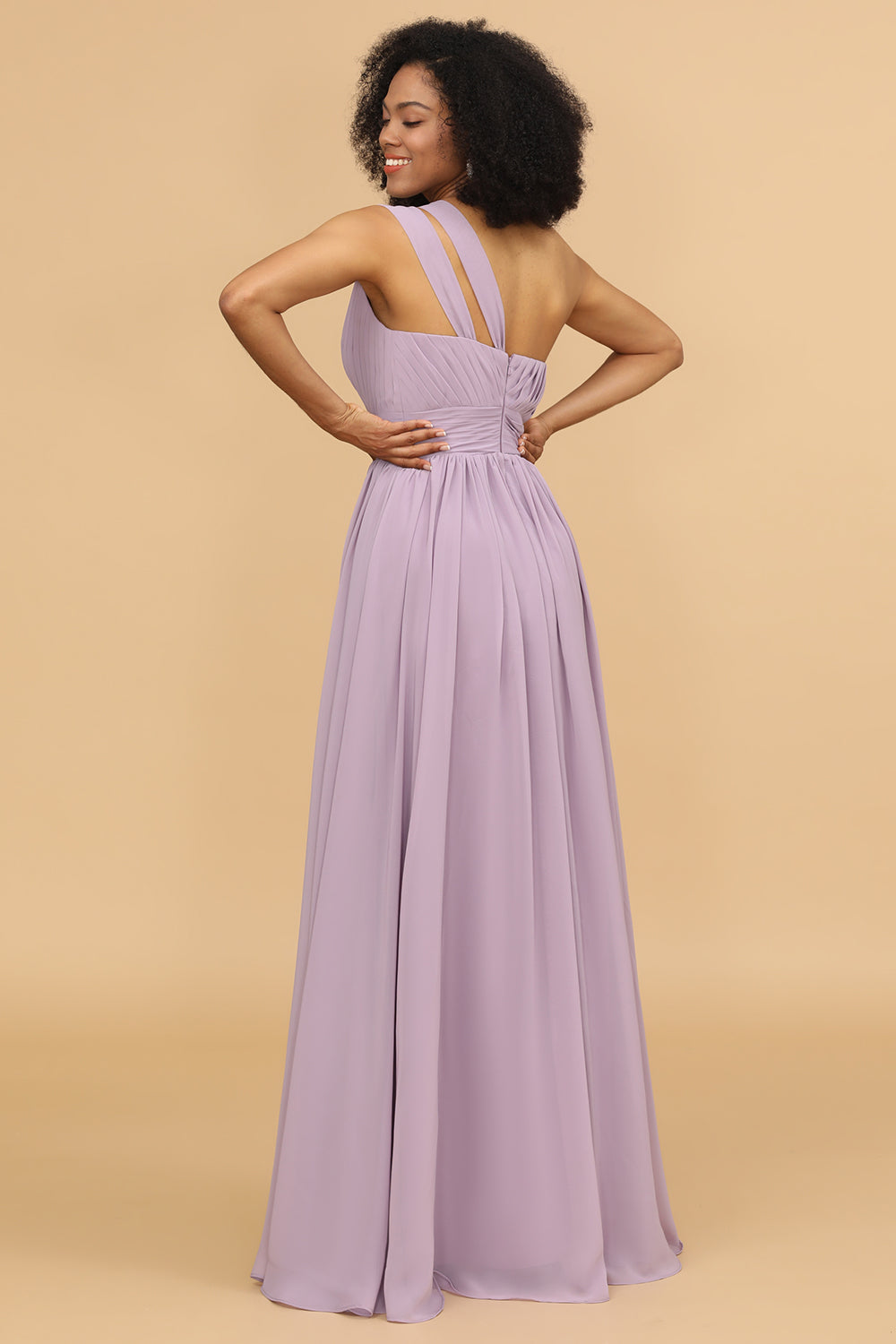 Lila Chifón Vestido de dama de honor un hombro con volantes