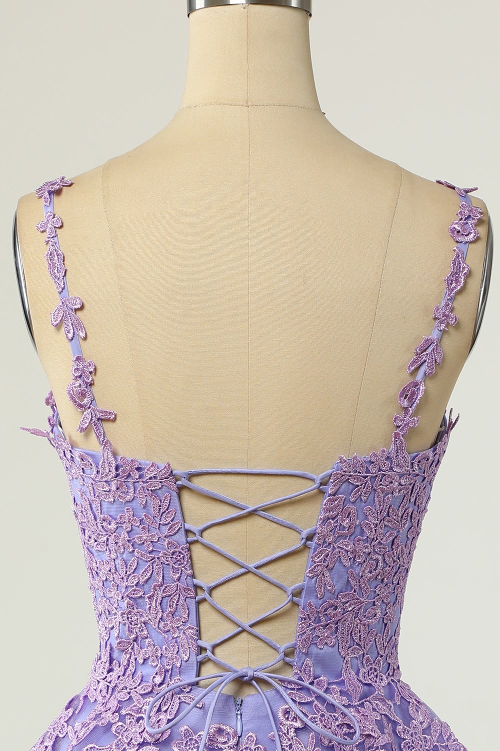 Una línea de espaguetis correas púrpura Vestido de cóctel corto