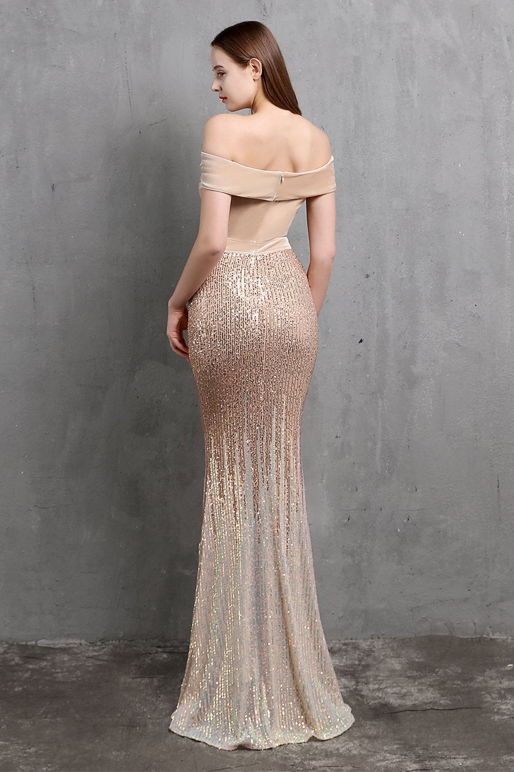 Vestido largo de lentejuelas de sirena dorada