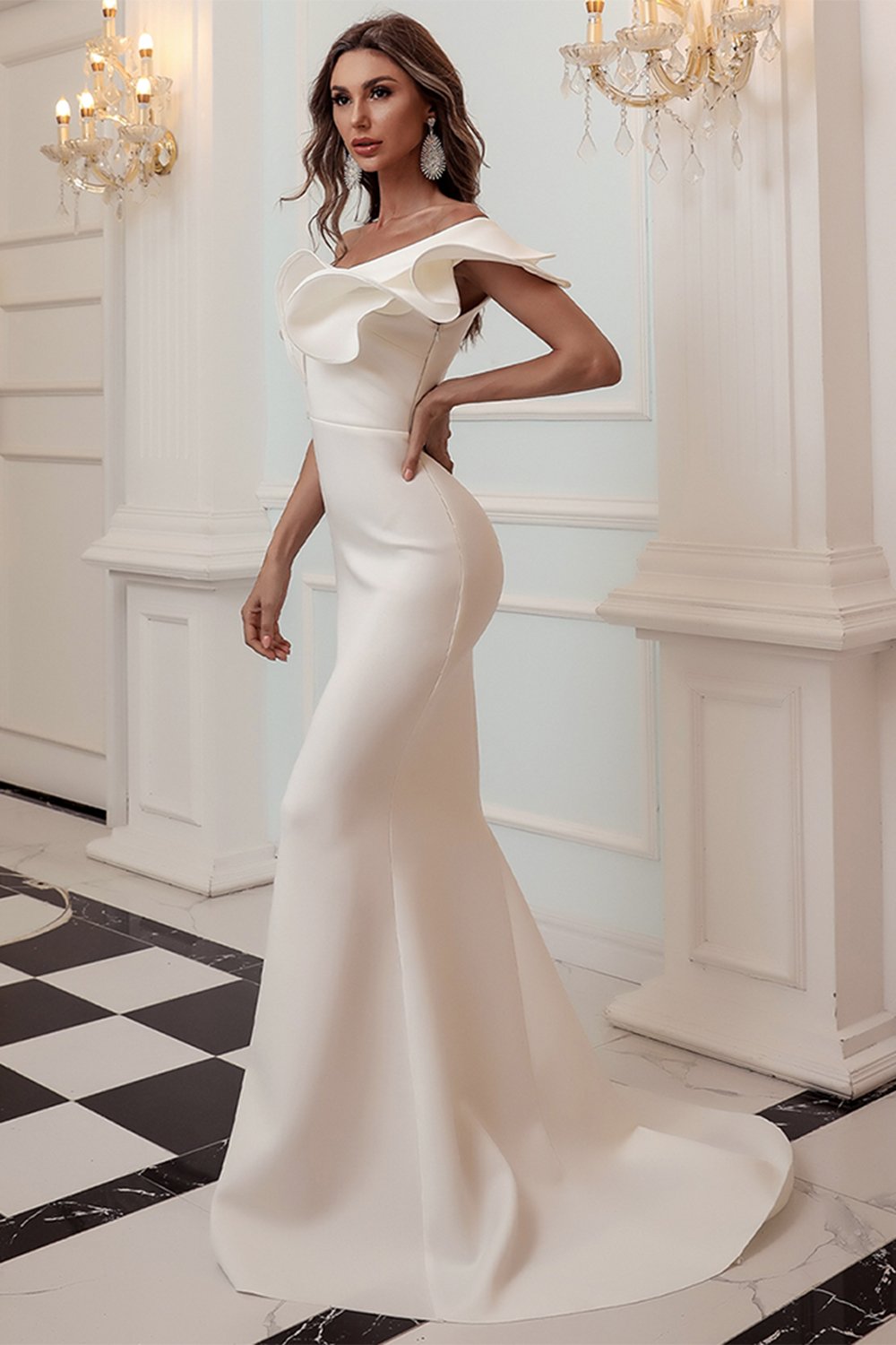 Un hombro sirena negro vestido de fiesta