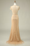 Precioso vestido de fiesta burdeos con cuello joya de sirena con abalorios