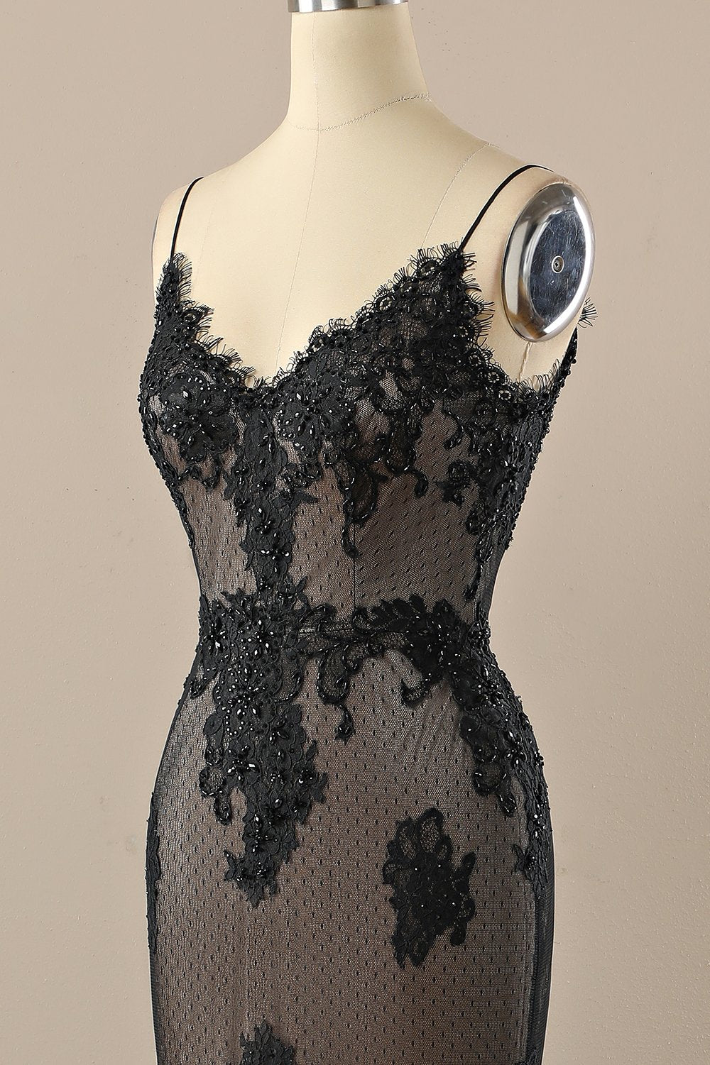 Negro V cuello con cuentas vestido de fiesta