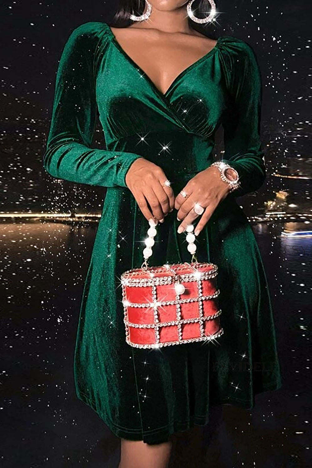 Vestido de Navidad de Terciopelo Verde Cuello en V
