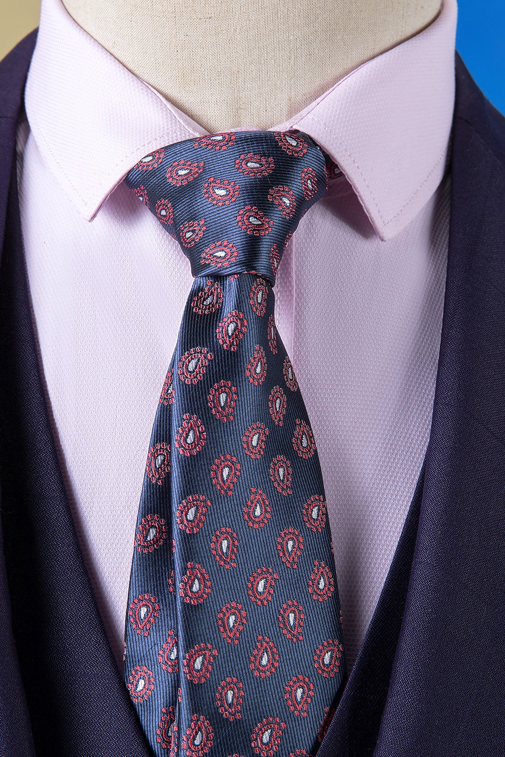 Traje Masculino 3 Piezas Solapa de Muescas Azul Oscuro