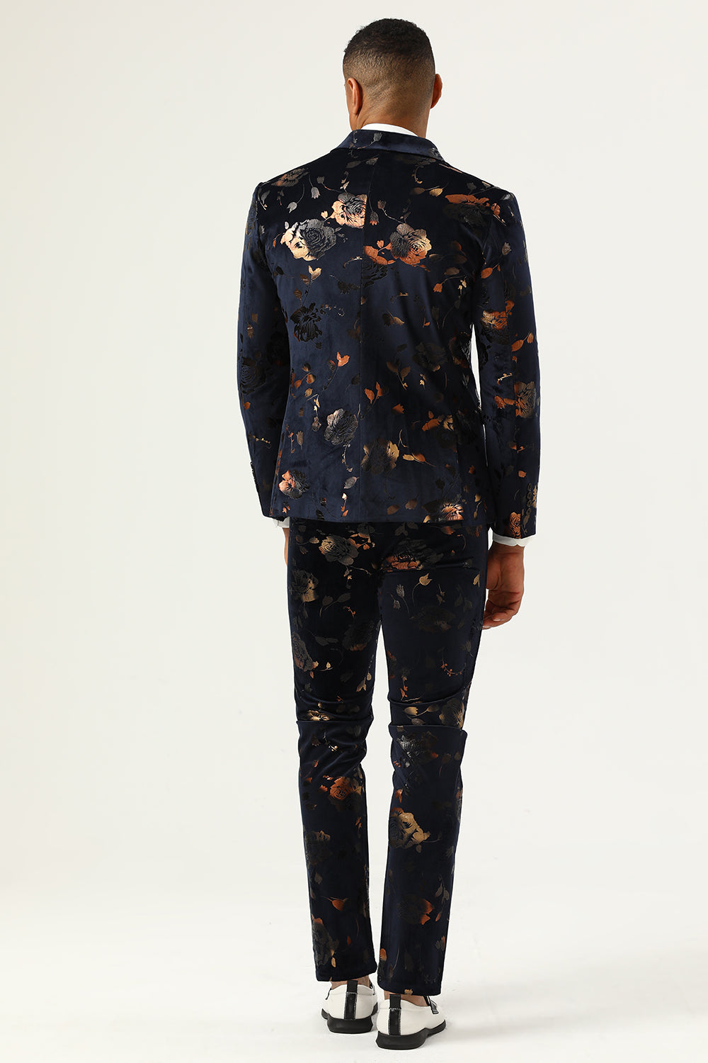 Trajes de Fiesta Solapa de Muescas Negro