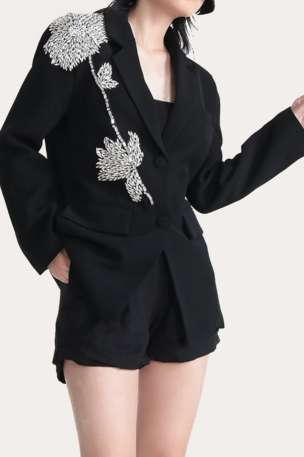 Blazer de baile de graduación para mujer con muescas con cuentas negras brillantes