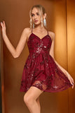 Vestido de fiesta corto sin espalda de lentejuelas burdeos con purpurina