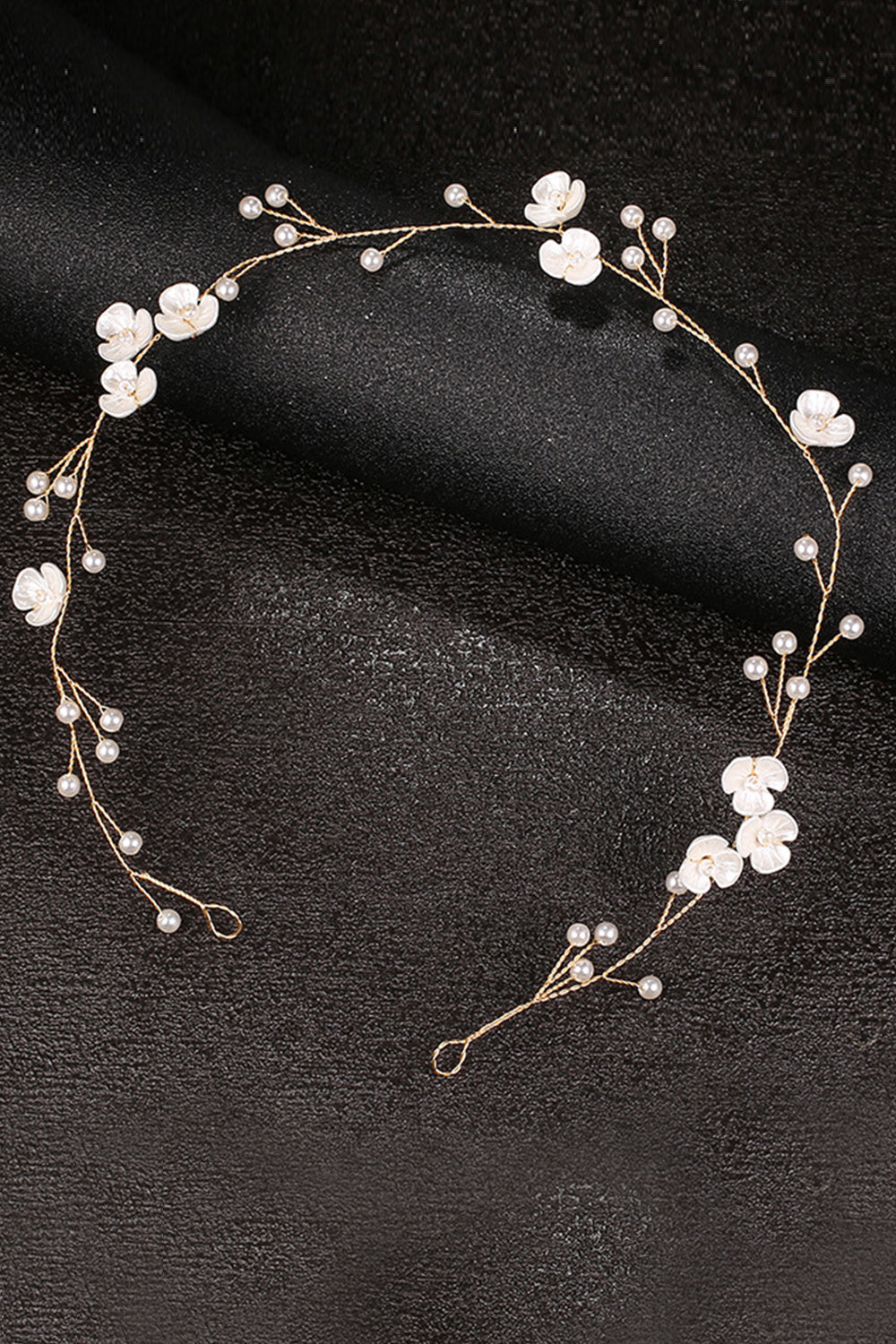 Diadema de novia dorada de flor