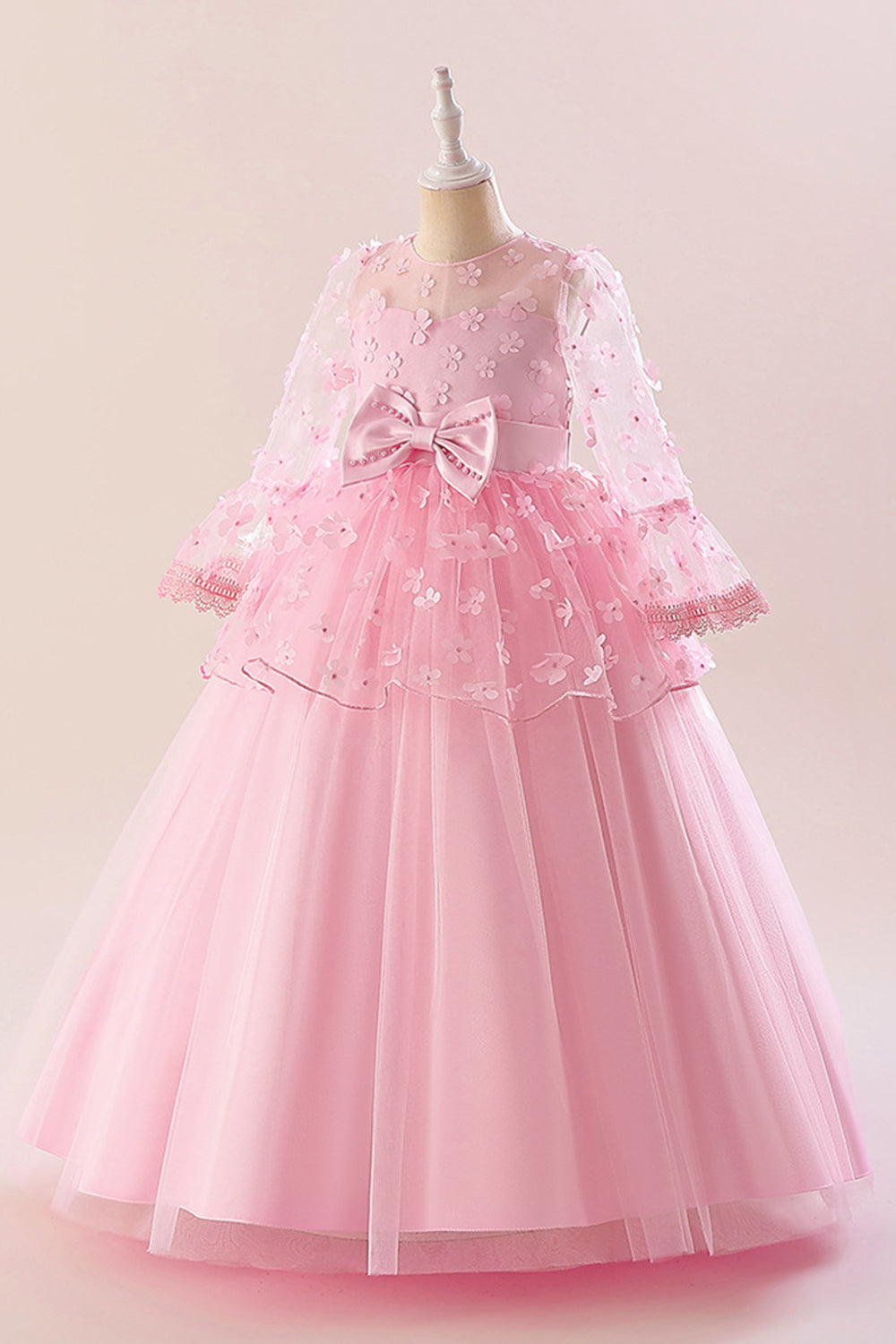 Vestido de fiesta de tul rosa chica con apliques