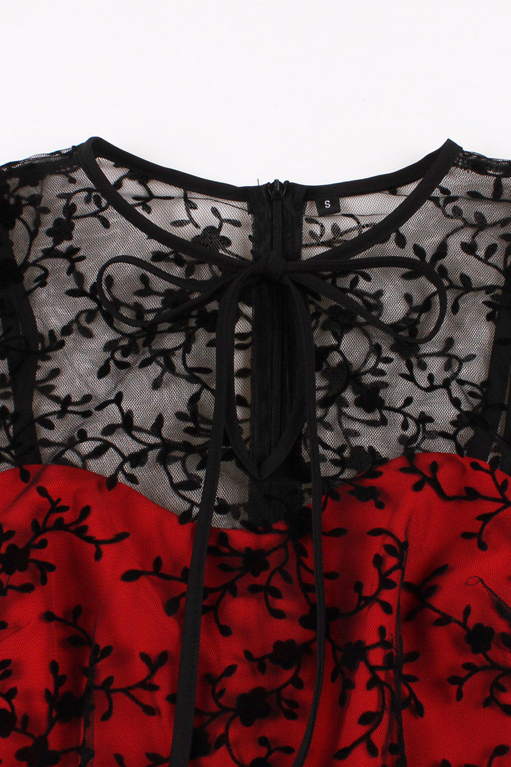 Vestido Vintage Encaje Rojo Sin Mangas