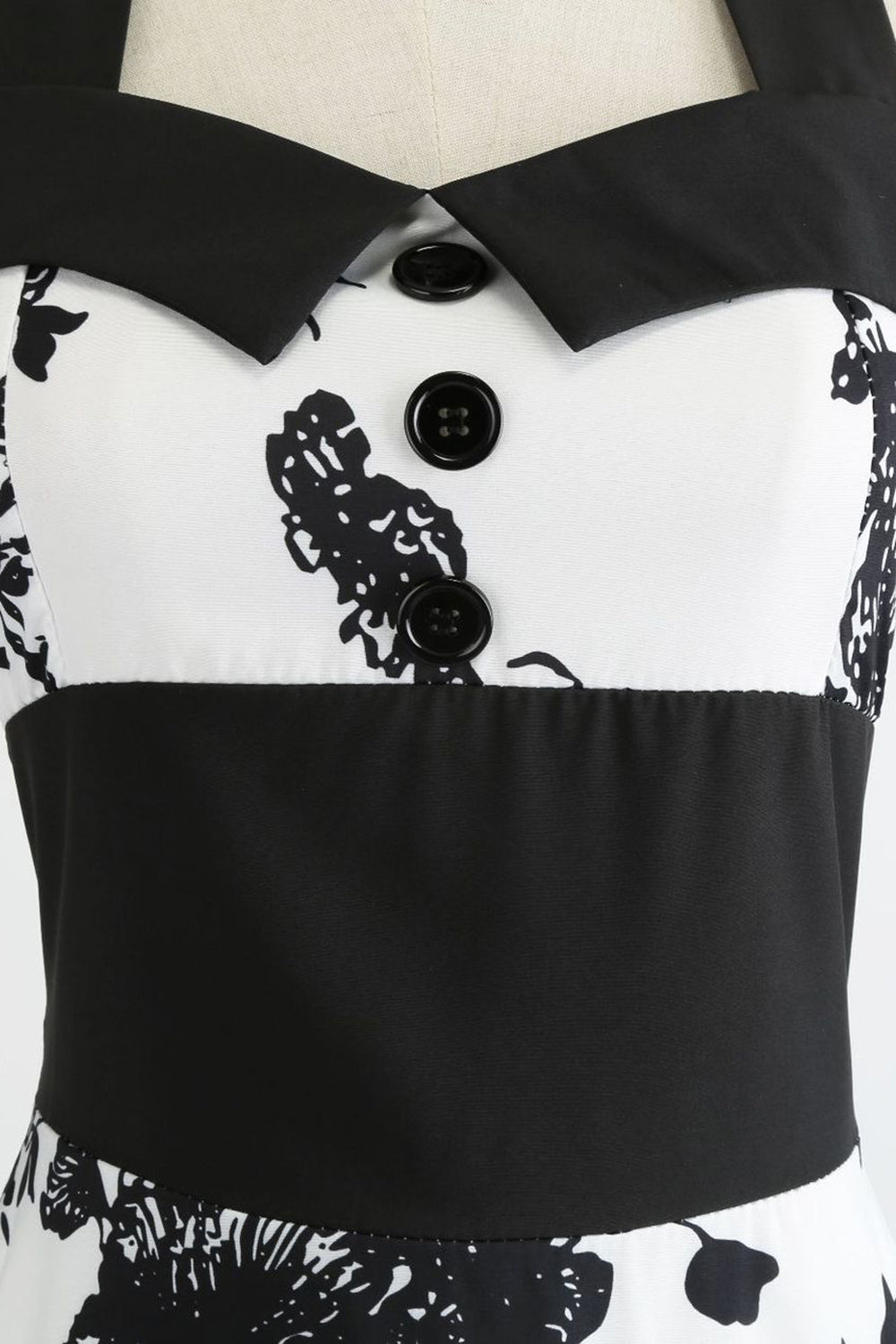 Halter Estampado Vestido de la década de 1950 Con Botón Blanco