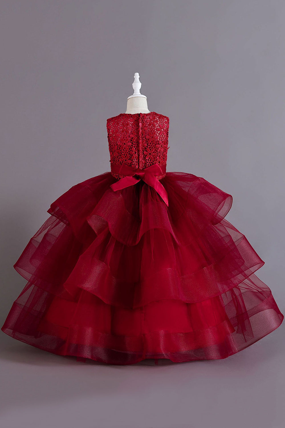 Una línea Tul Borgoña sin mangas para niñas vestidos con lazo