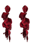 Pendientes de gota de pétalos rojos