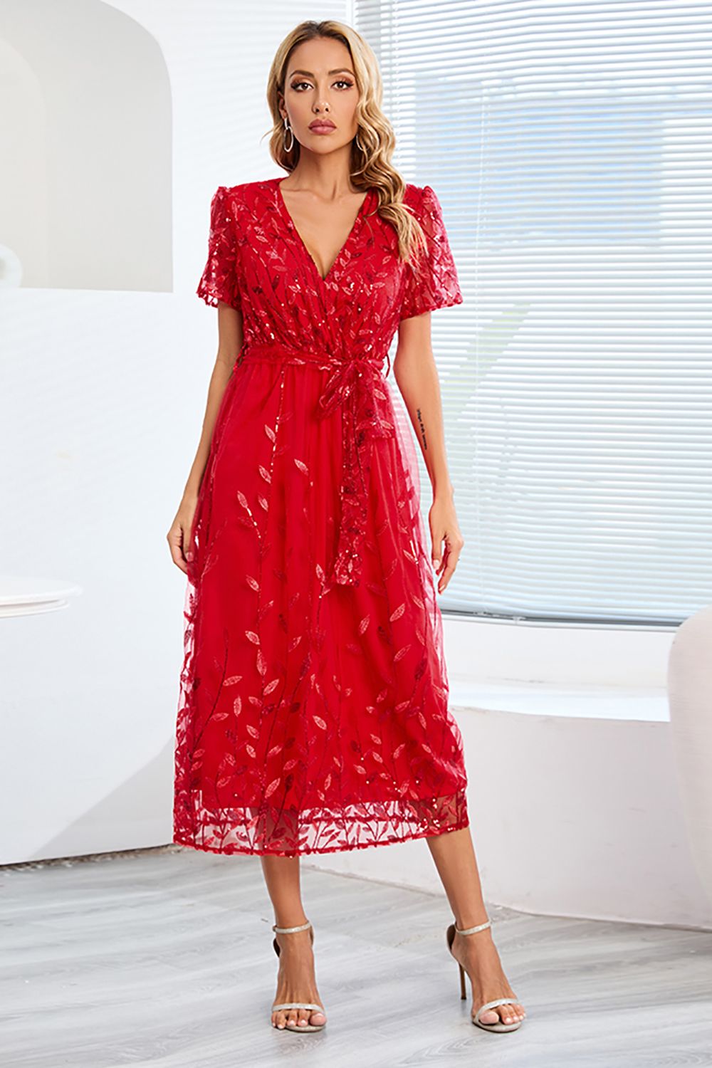 A-Line Blush Vestido Casual con mangas cortas