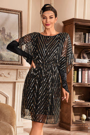 Vestido de lentejuelas brillantes de la década de 1920 con mangas de murciélago
