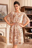 Vestido de lentejuelas champán con mangas de murciélago de la década de 1920